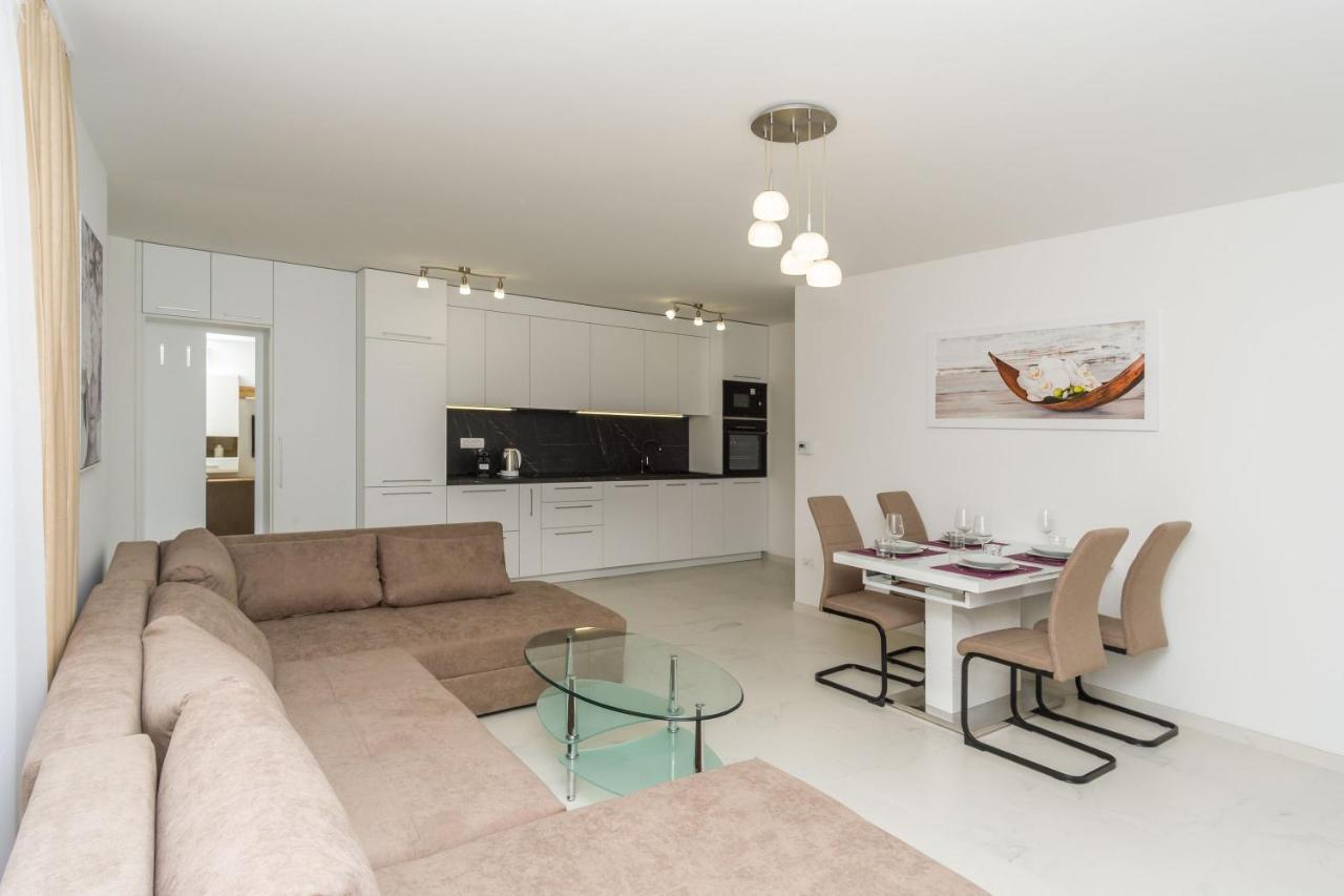 Apartmani Simi - The Sun Crikvenica Ngoại thất bức ảnh