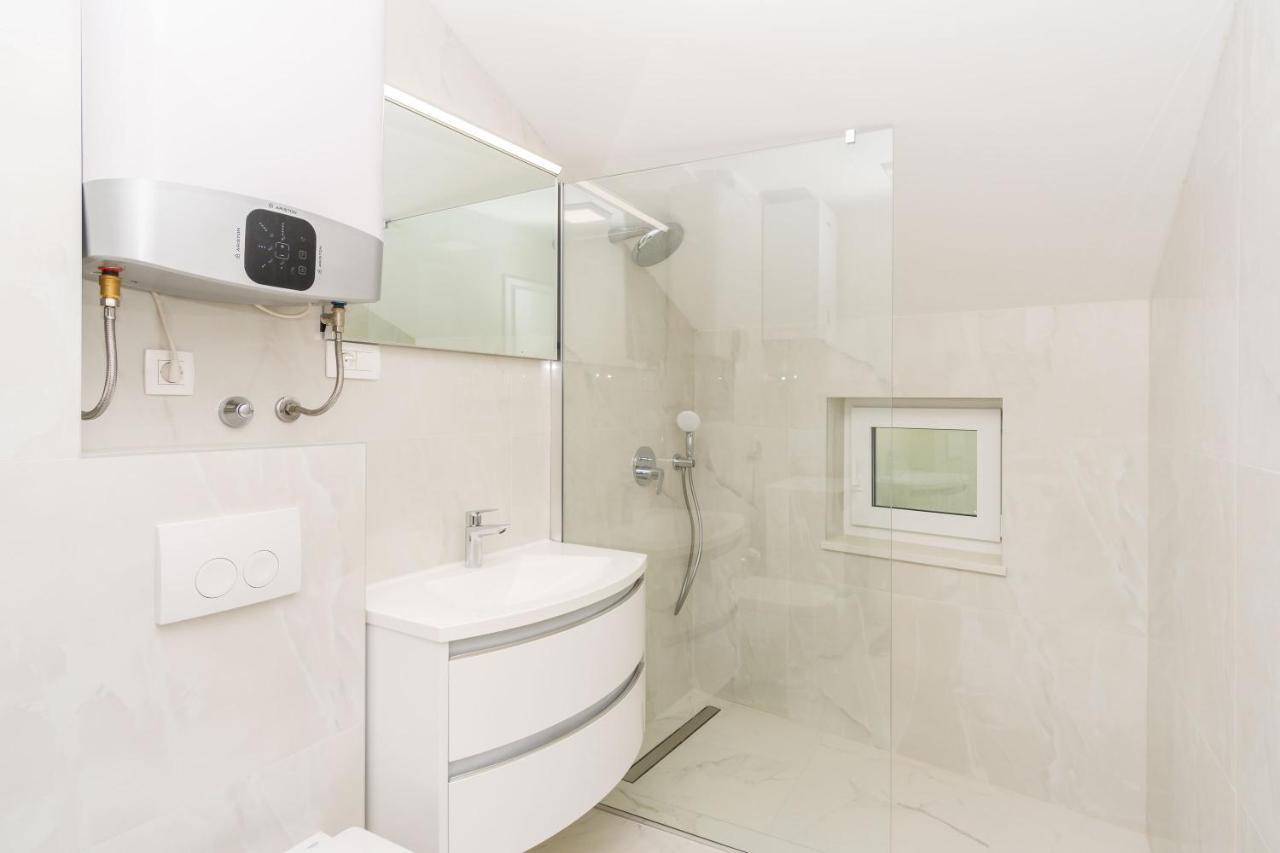 Apartmani Simi - The Sun Crikvenica Ngoại thất bức ảnh
